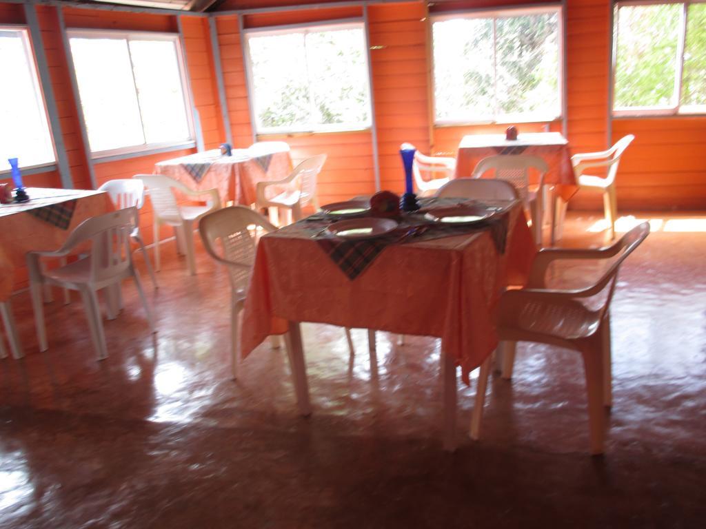 Hotel Flemming Tree Providencia Island Exterior photo